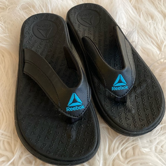 REEBOK flip flops - Picture 3 of 12